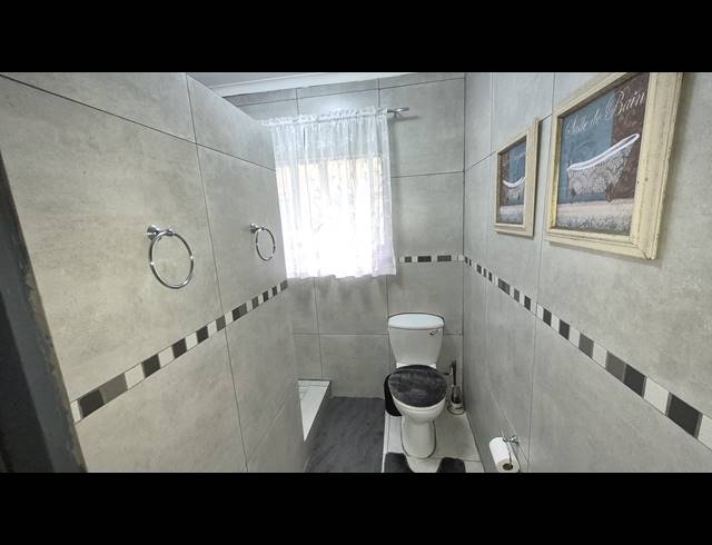 4 BEDROOM FREESTANDING FOR SALE IN DIE HEUWEL